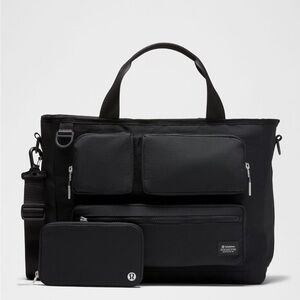 lululemon Mulit-pocket tote bag 19.5L